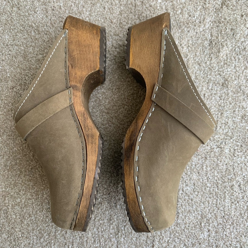 Lotta From Stockholm Green Clogs with Wooden Sole